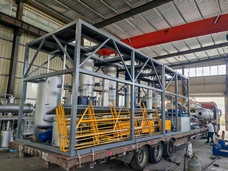 宜兴宜环聚力三效蒸发处理系统设备