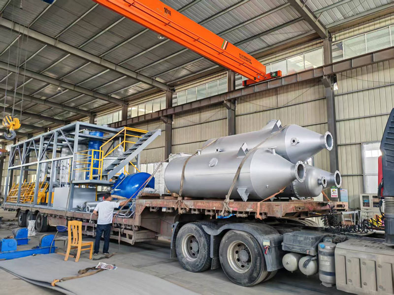 宜兴宜环聚力三效蒸发处理系统设备